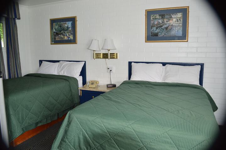 Room 7 of 22