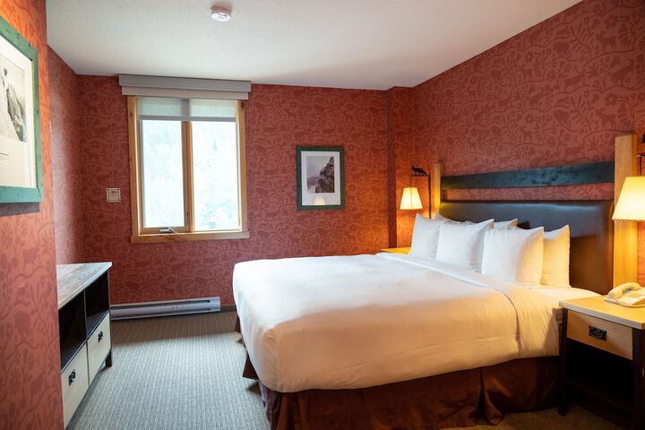 Room 31 of 115