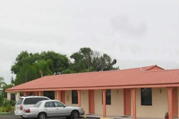 Scottish Inns Okeechobee