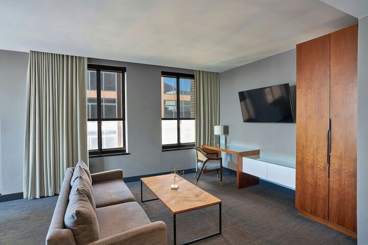 Room 21 of 69