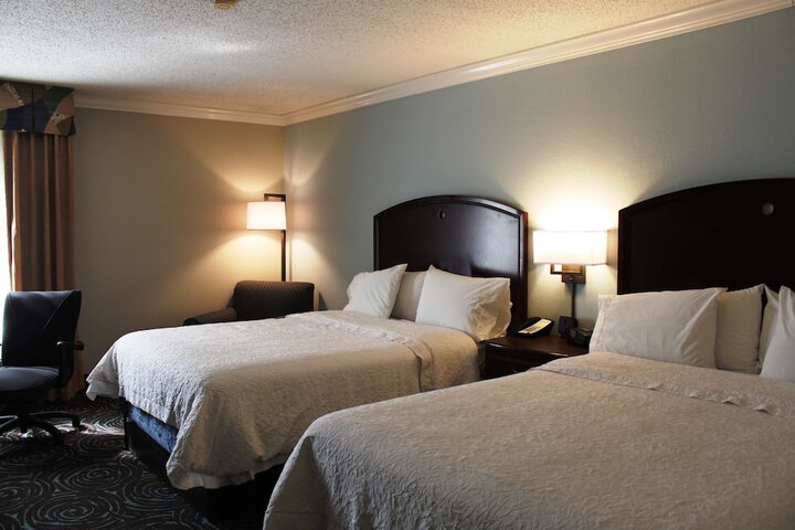 Room 14 of 36
