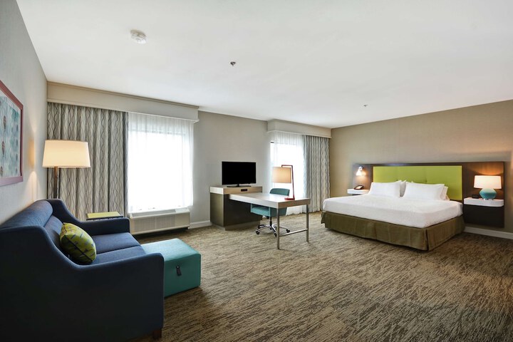 Room 30 of 43