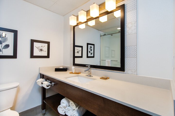 Country Inn & Suites by Radisson Rapid City, SD