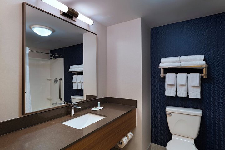 Fairfield Inn & Suites by Marriott Edison-South Plainfield