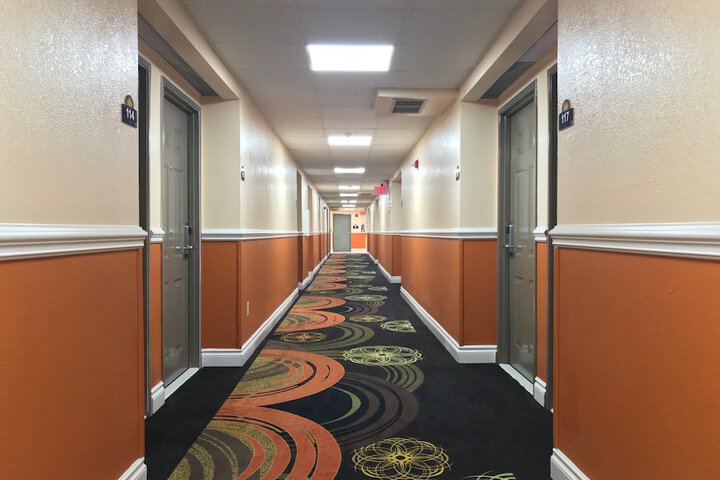 Ballroom/Hall 41 of 43