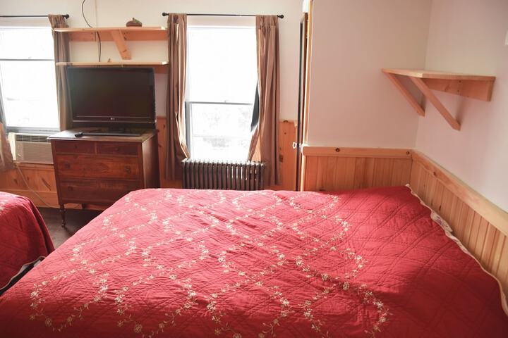 Room 53 of 156