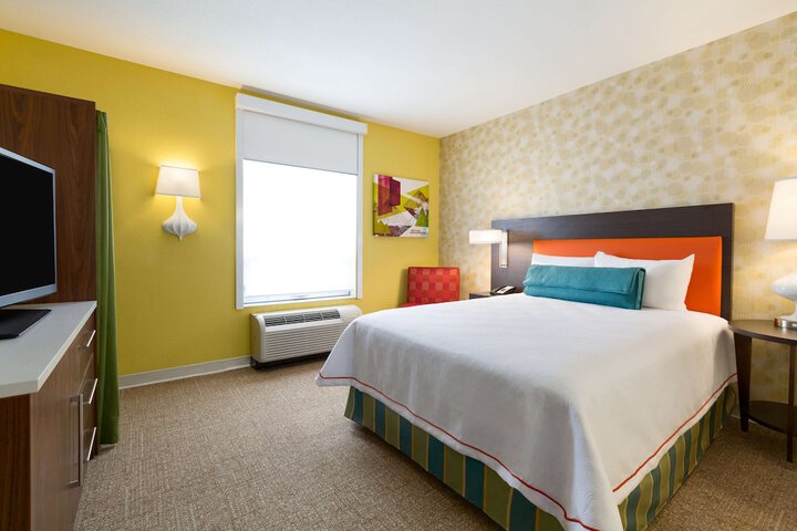 Room 35 of 54