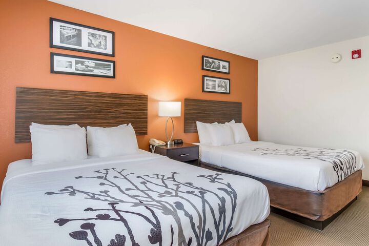 Sleep Inn & Suites Ronks - Lancaster Area