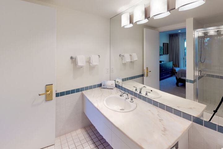 Room 154 of 330