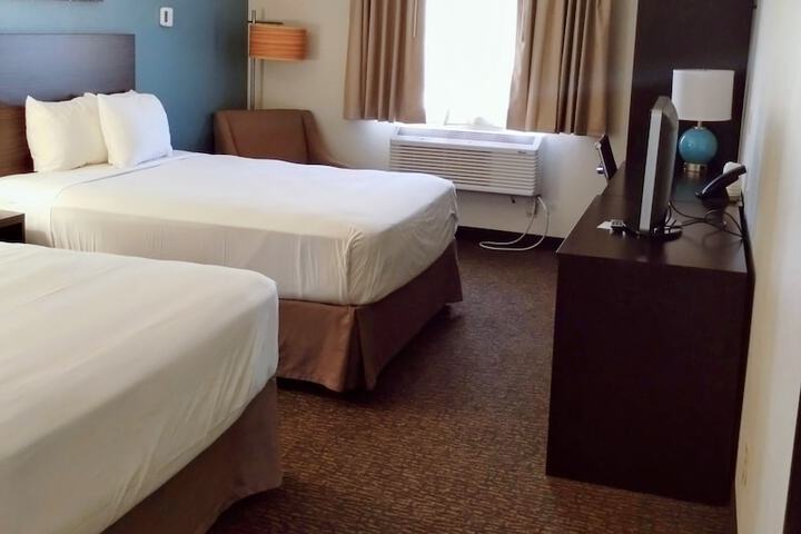 Room 30 of 77