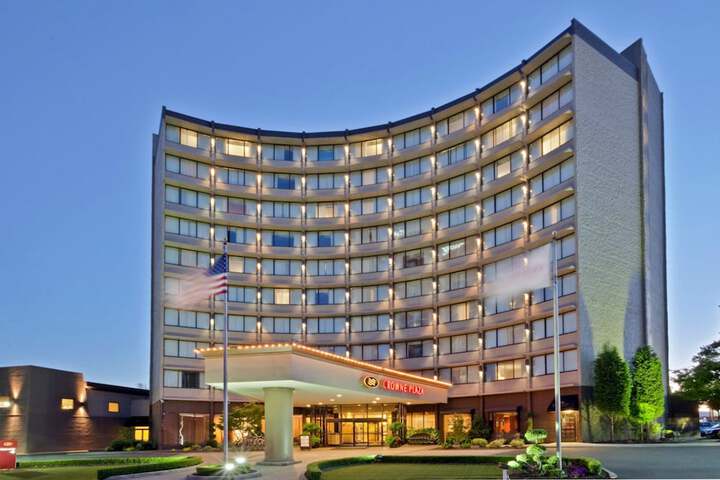 Hotel 5 of 94