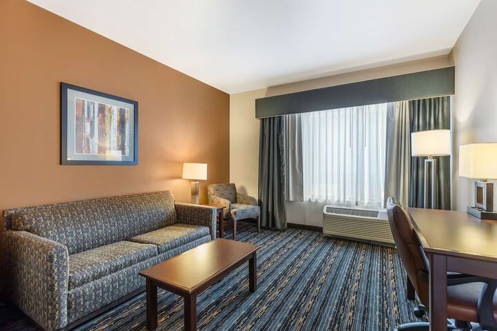 Room 18 of 29