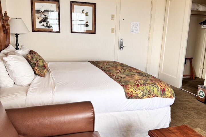 Room 17 of 47