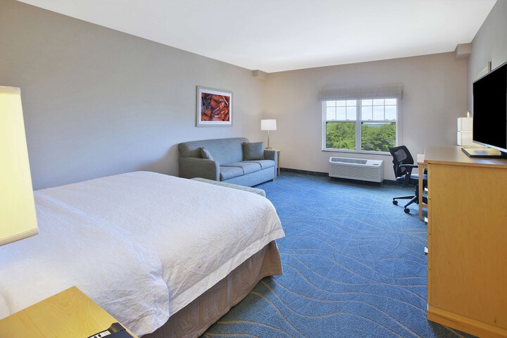 Room 45 of 87