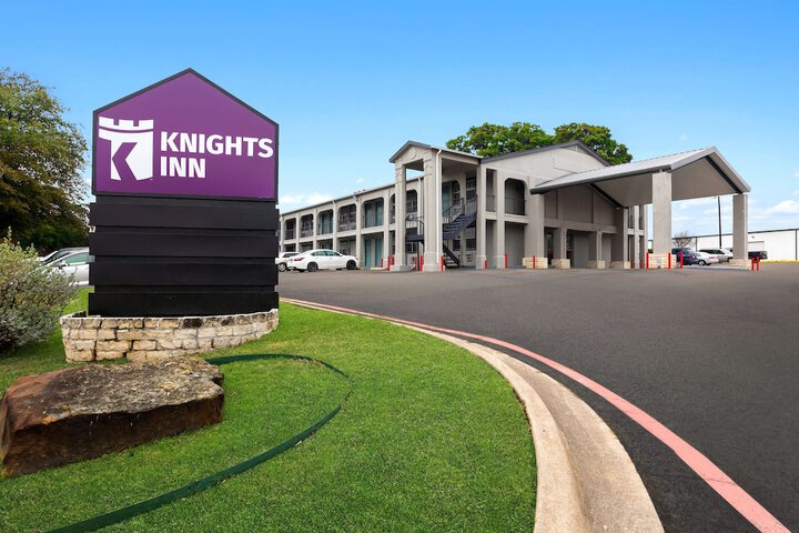 Knights Inn Belton
