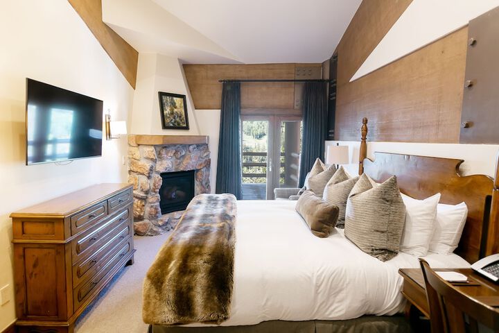 Stein Eriksen Lodge
