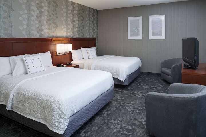 AmericInn by Wyndham Brookfield