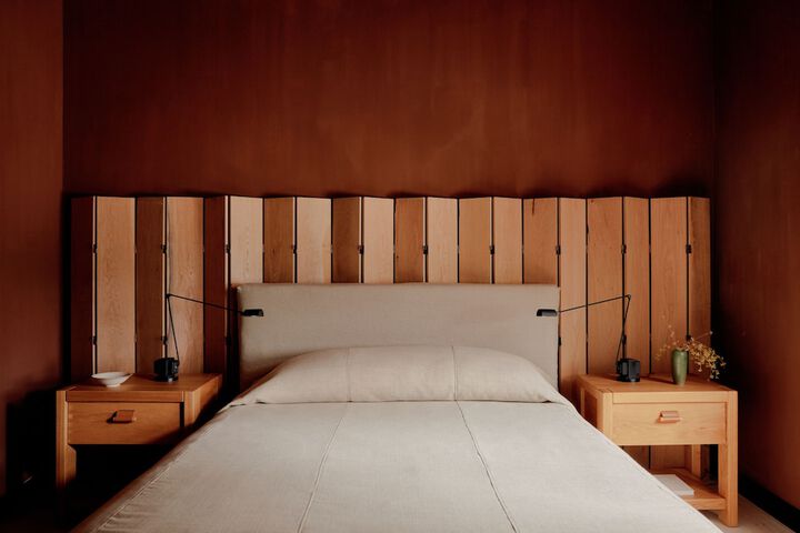 Room 7 of 28