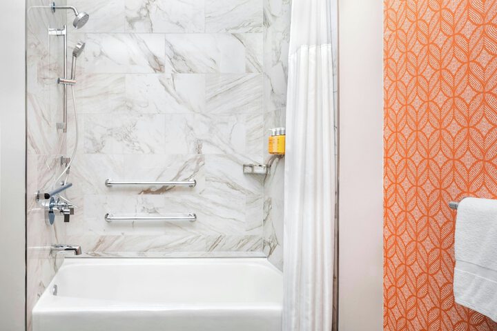 Hotel Colonnade Coral Gables Autograph Collection