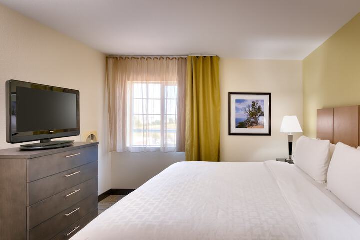 Room 12 of 24