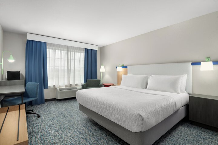 Garner Hotel Madison Huntsville Airport by IHG