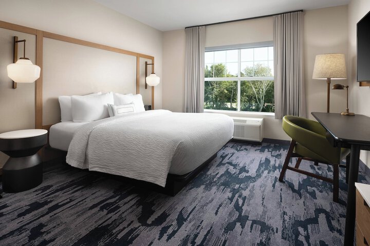 Fairfield Inn & Suites by Marriott South Kingstown Newport Area