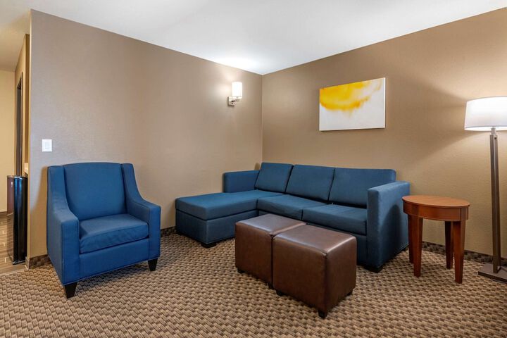Room 14 of 37