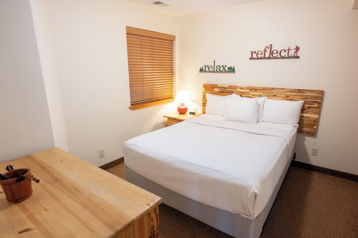 Icicle Village Resort