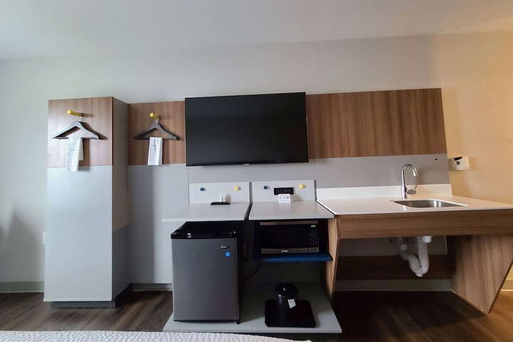 Microtel Inn & Suites by Wyndham Milford