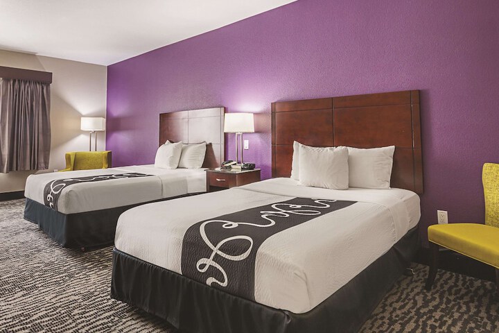 Room 32 of 56