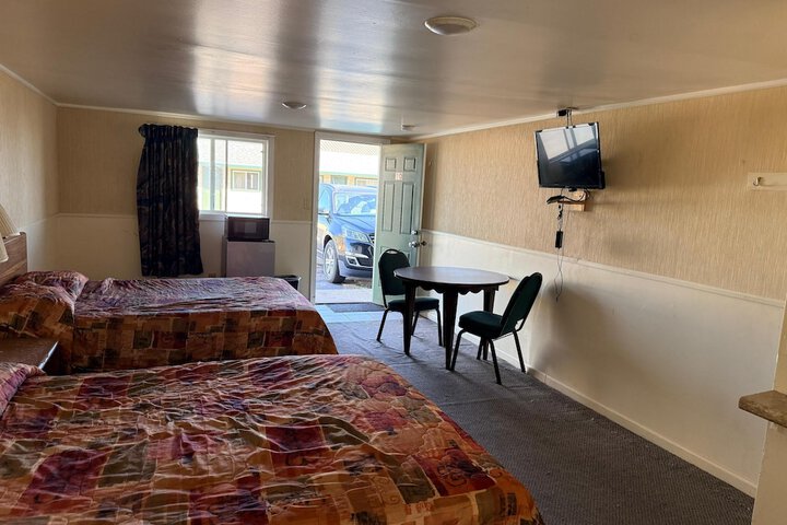 Tourest Motel
