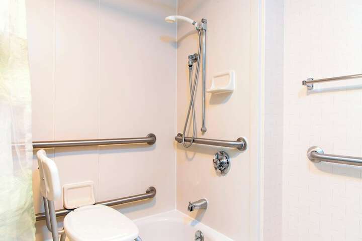 Room 14 of 24