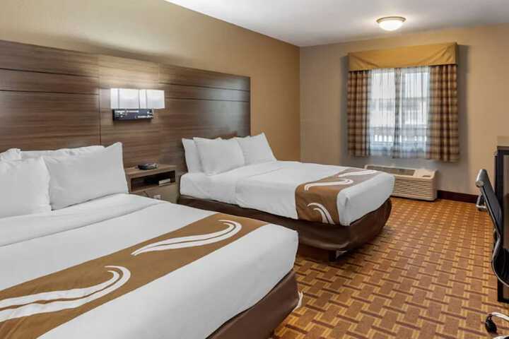 Room 5 of 22