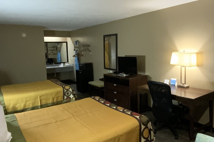 Room 22 of 27