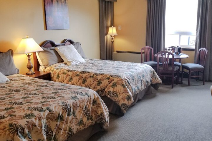 Room 13 of 23