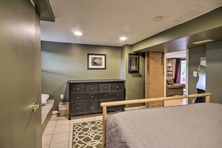 Harpers Ferry Apartment w / Private Pool & Hot Tub!