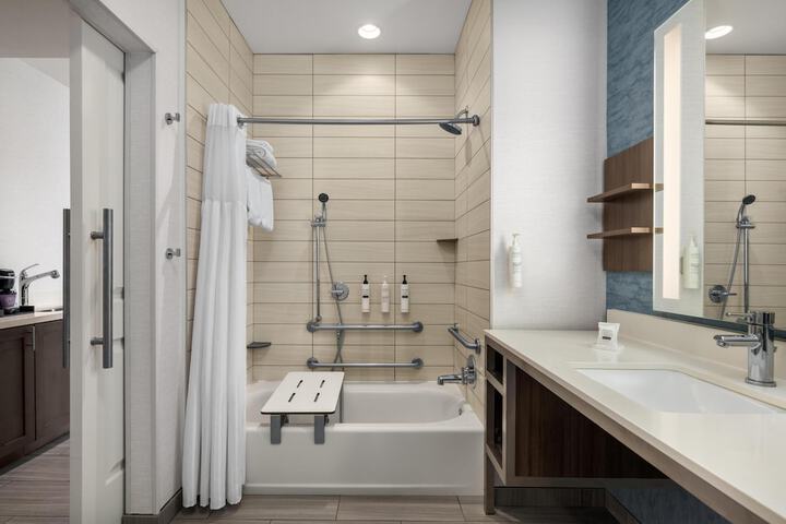 Hilton Garden Inn Santa Barbara / Goleta