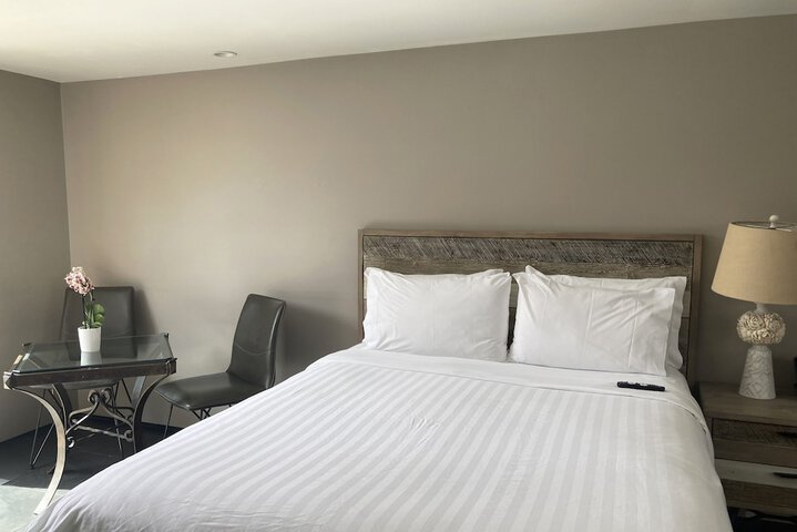 14 West Hotel