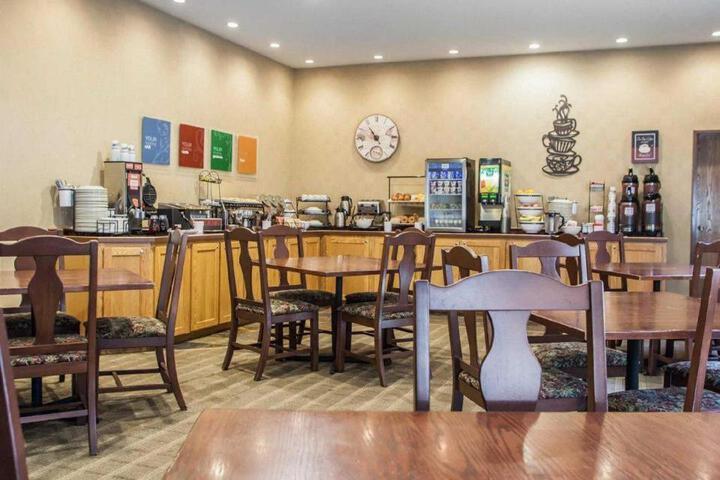 Comfort Inn & Suites Macon