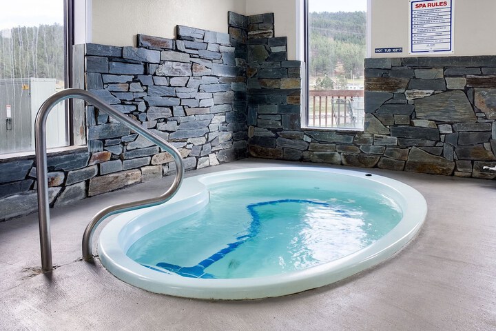 Pool 3 of 33