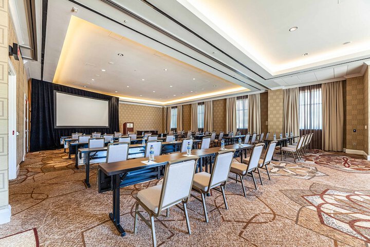 Sheraton Stonebriar Hotel