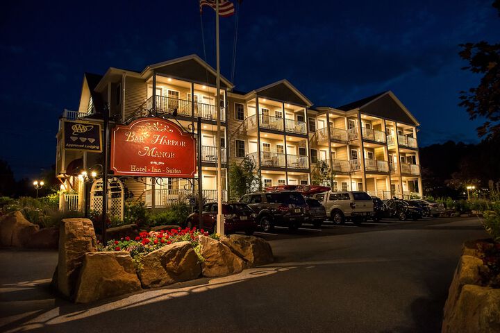 Hotel 3 of 77