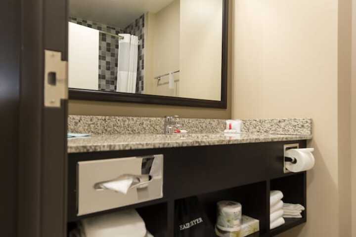 Super 8 by Wyndham Canmore
