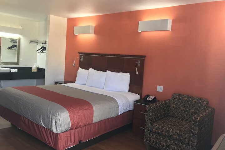 Room 63 of 67