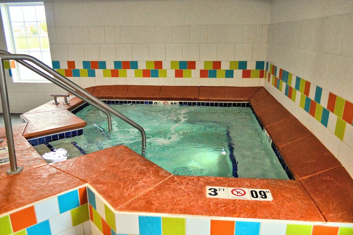 Pool 4 of 54