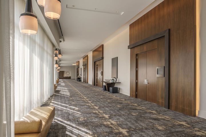 Hyatt Regency Houston / Galleria