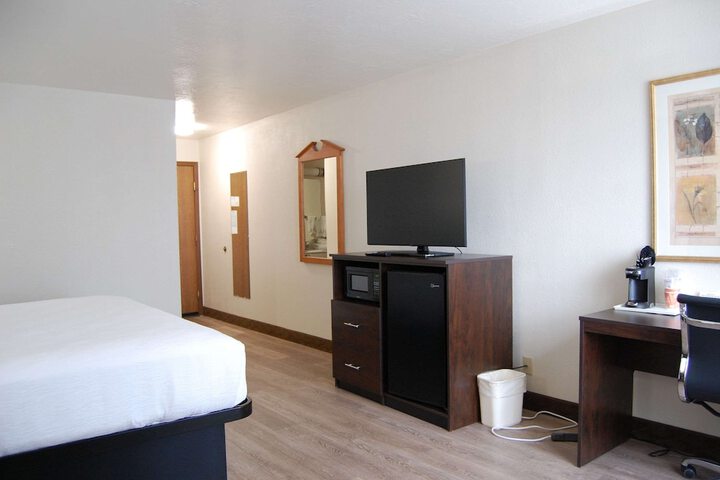 Room 35 of 55