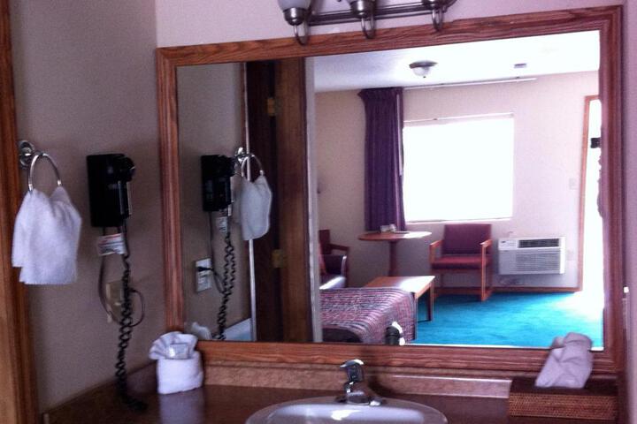 Legacy Inn