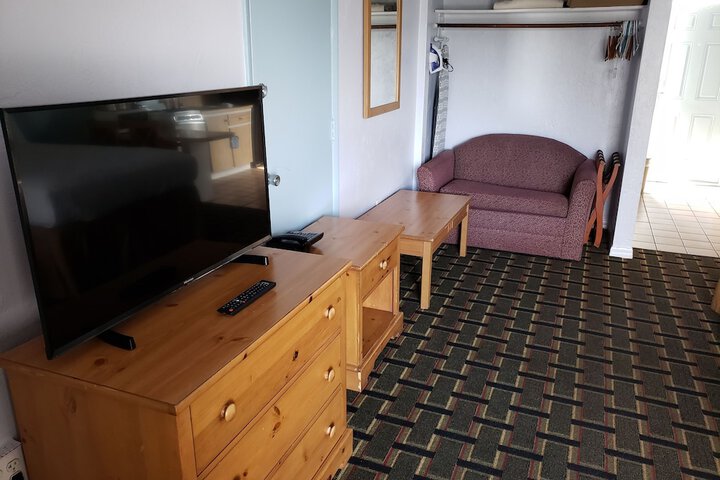 Topaz Motel