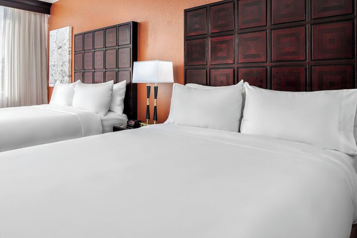 Renaissance Indianapolis North Hotel